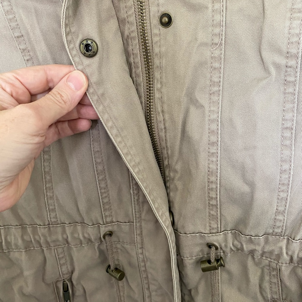 Jacket - Picture 3 of 5